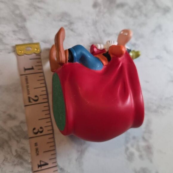 Goofy Disney Decor Paper Clip Holder - Picture 6 of 7